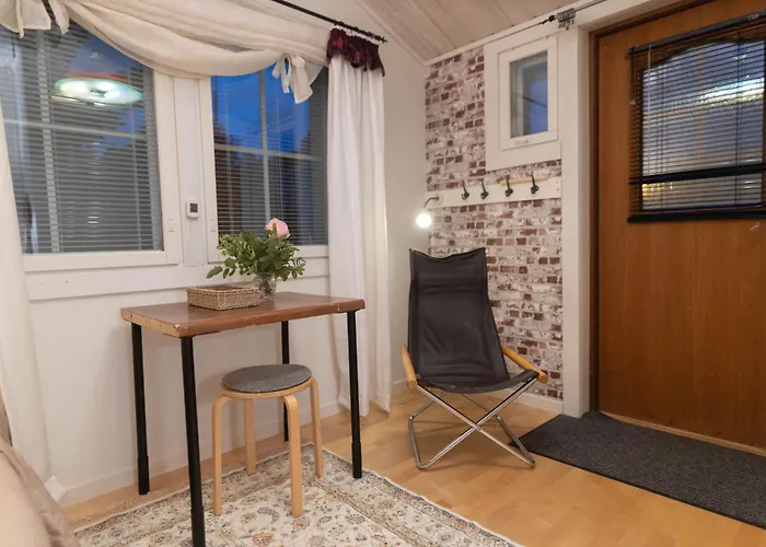 לינה וארוחת בוקר Aaria